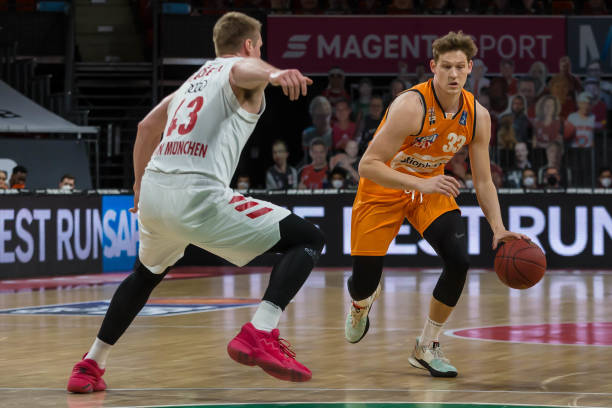 首慢调的背 首慢调的背