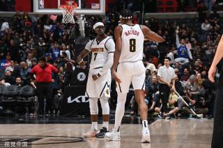 再一次吸引 再一次吸引